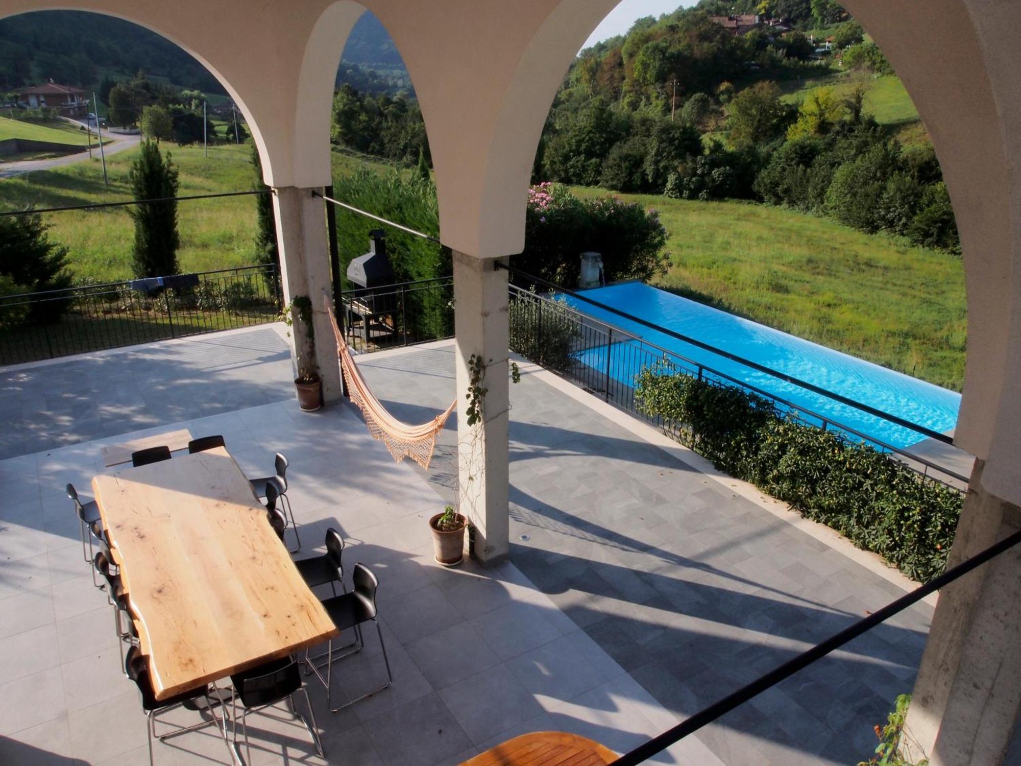 Valle B&B Castelgomberto Eksteriør billede